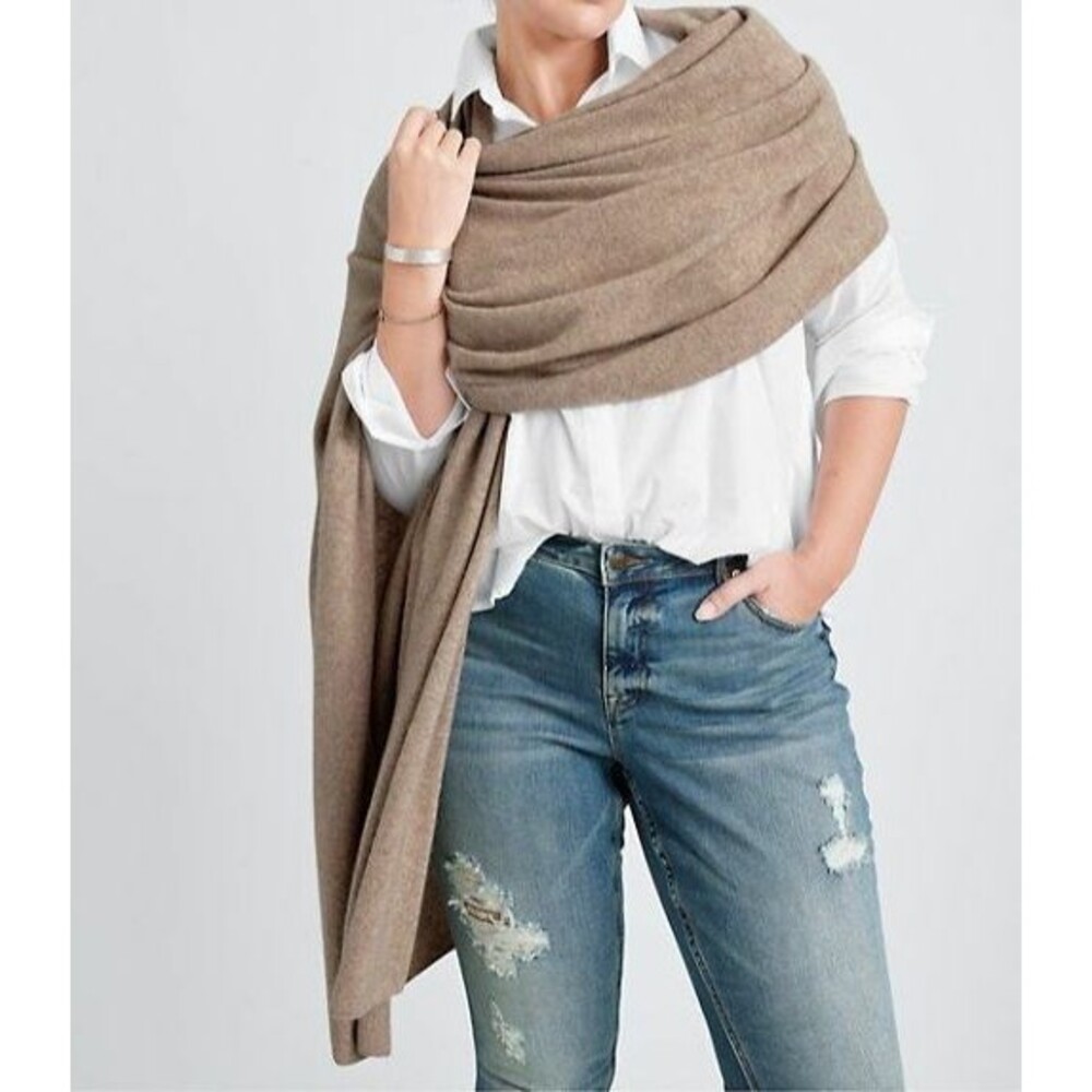 NWT New 100% Cashmere Scarf Wrap Long Womens Tan Ryllace Brown Taupe